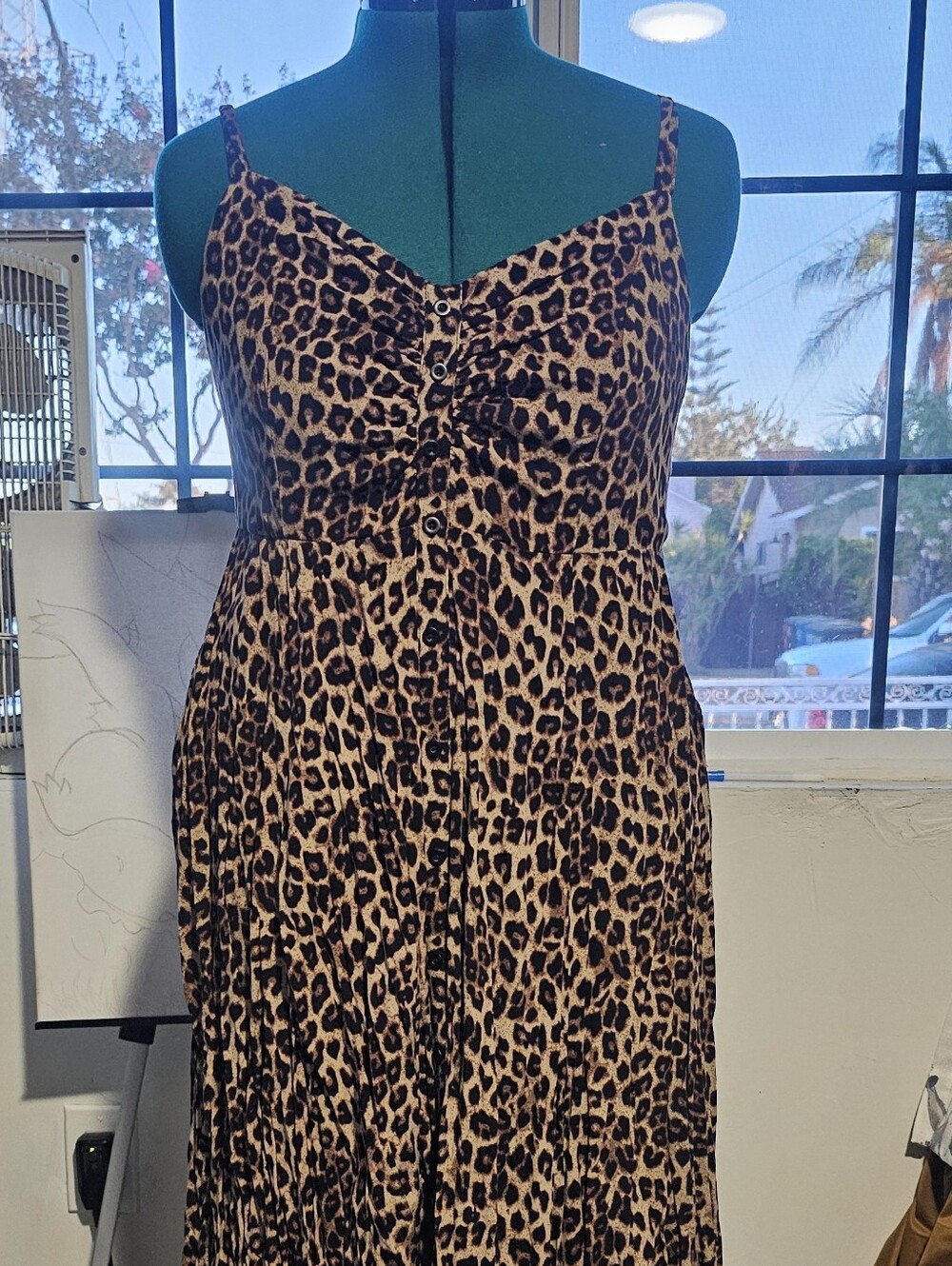 Chic Leopard Dress